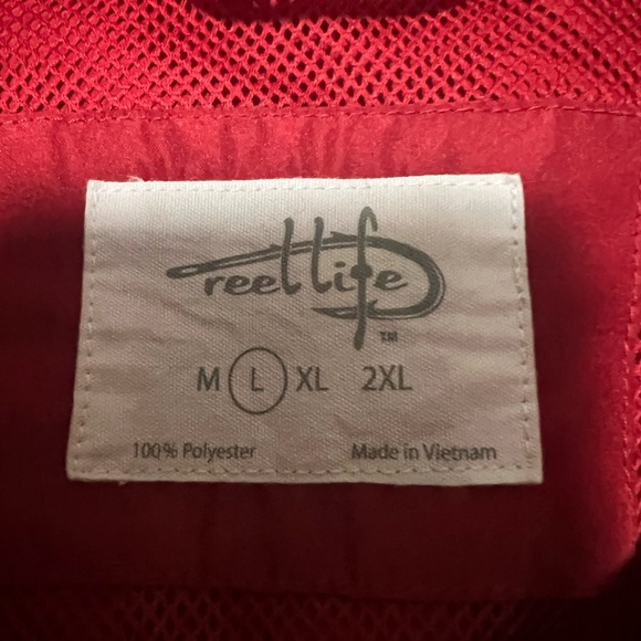 Men’s Reel Life Red Fishing Shirt Size Large - Picture 3 of 4